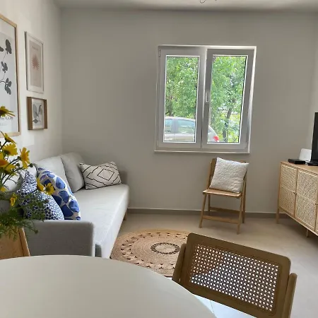 Apartment Sur La Plage Podstrana Exterior photo