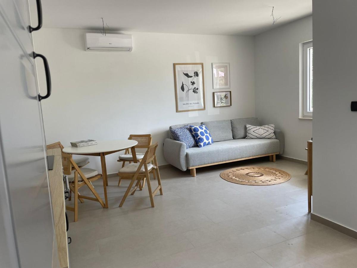 Sur La Apartman Podstrana